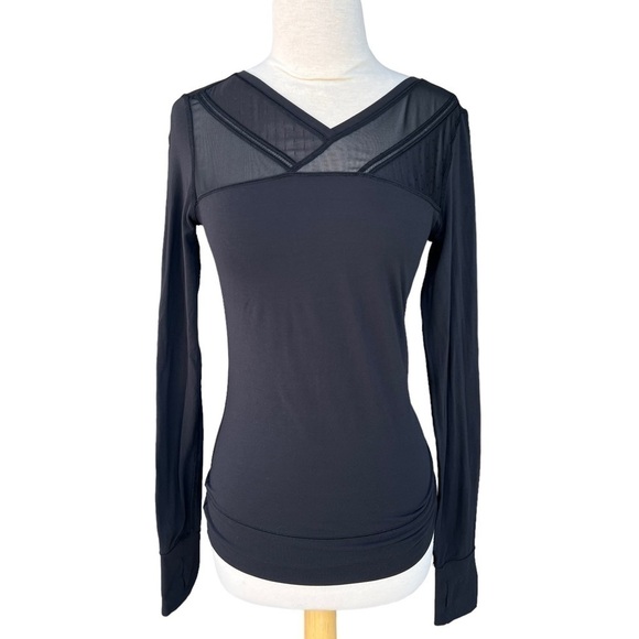 Lululemon Just Breathe Black Long Sleeve Athletic Tee W3G82S Mesh Accents Size 4 - Picture 2 of 10